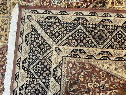 Indo Persian Rug 8x10, Dome Design, 210 KPSI, Handmade Vintage Wool Rug