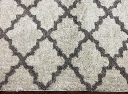Modern Shag Rug Ivory and Gray Diamond Panel Design Room Sized Area Rug