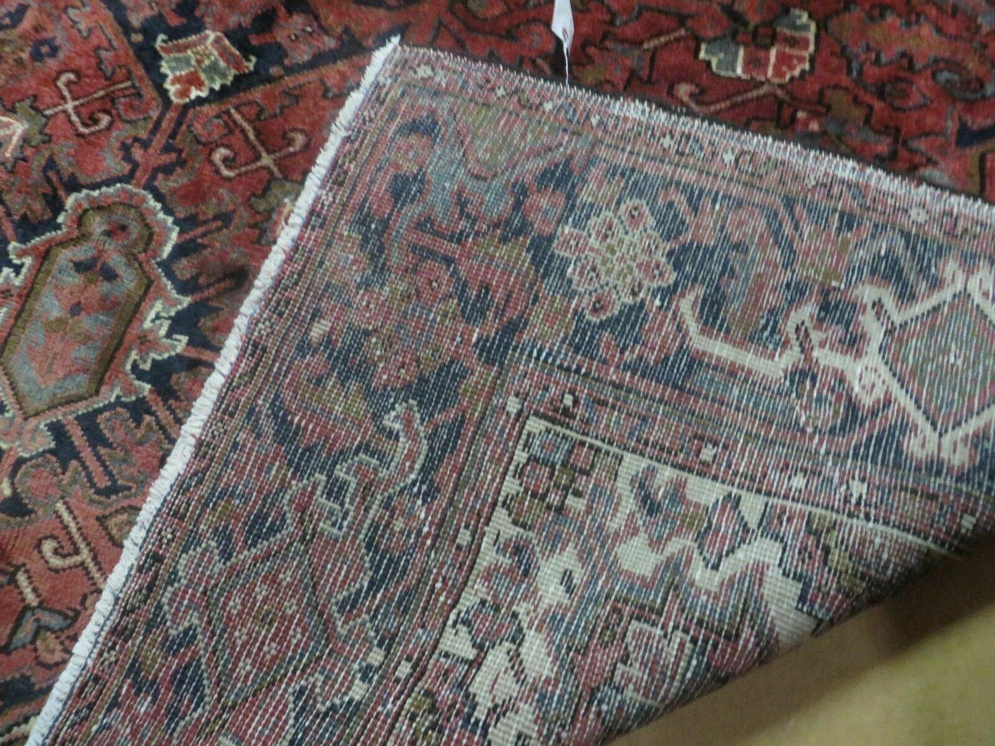 Persian Heriz Rug 8x11 Hand Knotted Wool Geometric Medallion Vintage