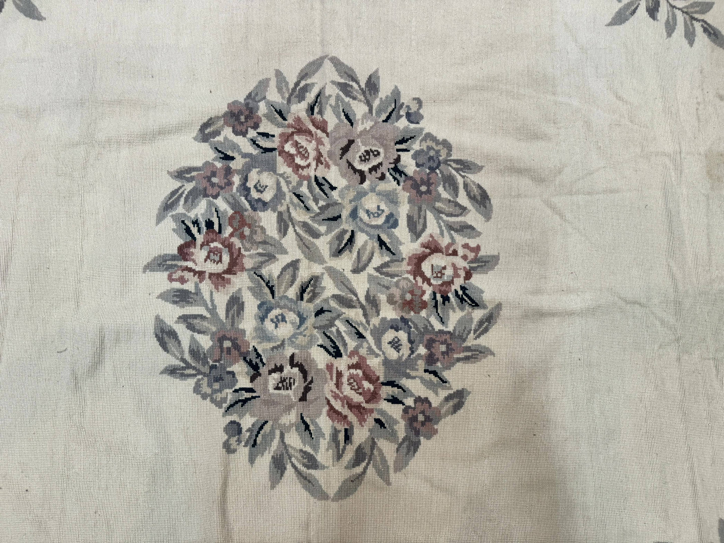 Ivory Needlepoint Rug 8x10, Wool Handmade Carpet