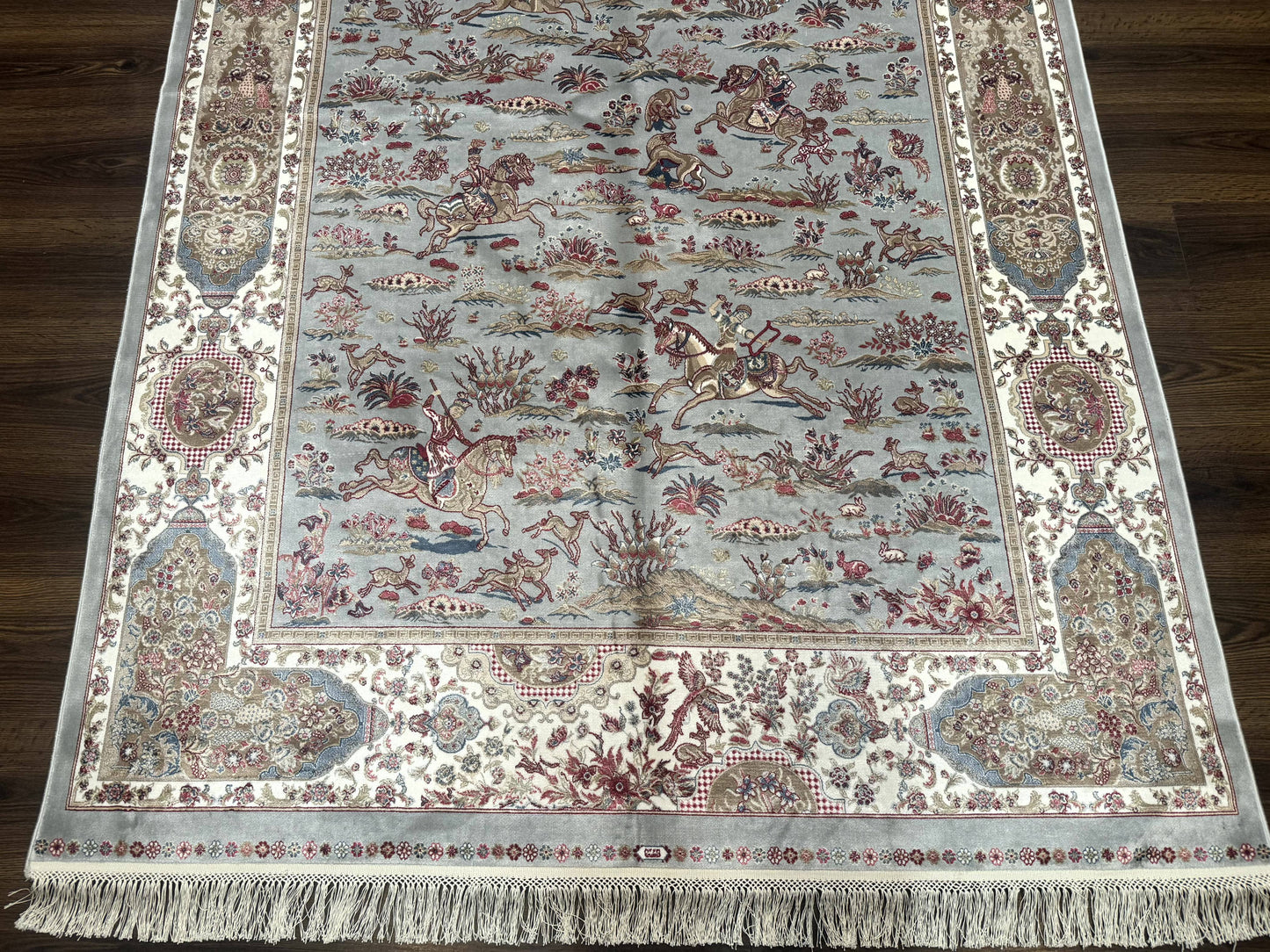 Turkish Silk Rug 5x7 Hunting Design Animal Pictorials Bamboo Silk