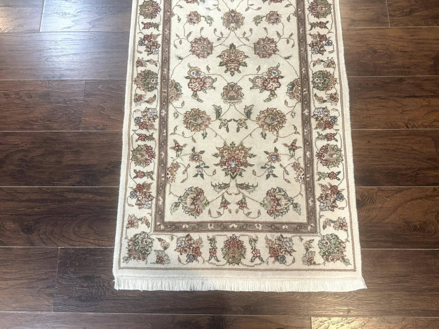 Pak Persian Runner Rug 2.6 x 8ft, Oriental Carpet for Hallway or Kitchen, Handmade, Wool and Silk Highlights