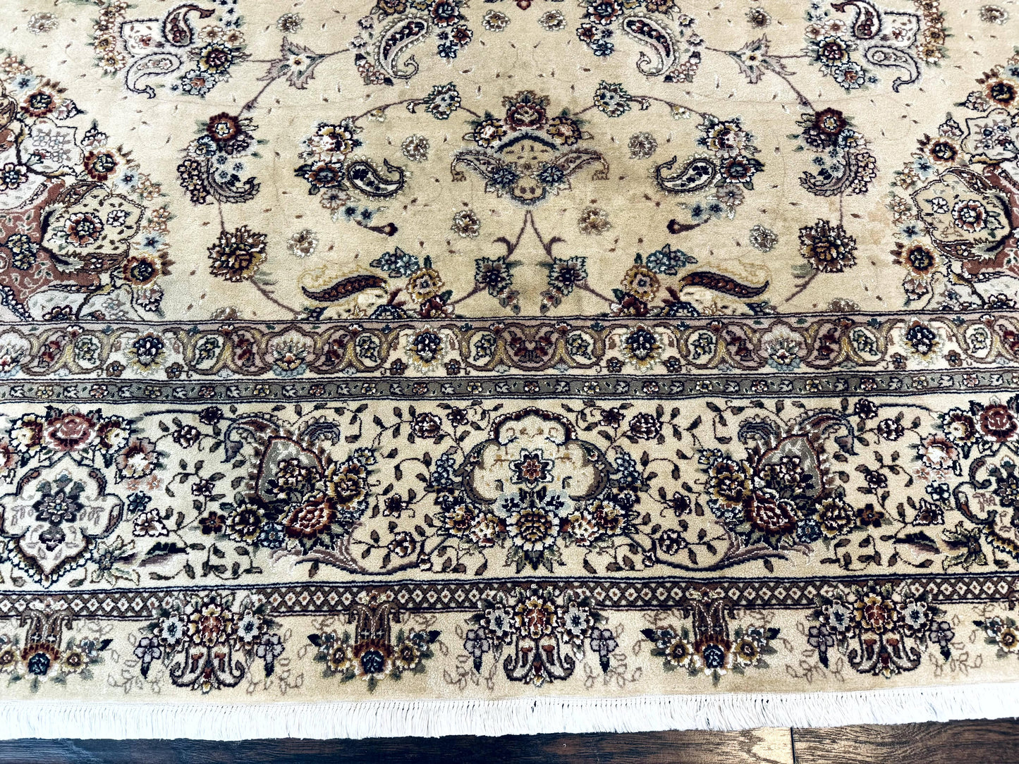 Sino Persian Rug 8x10, Wool and Silk Highlights, 290 KPSI, Floral Medallion