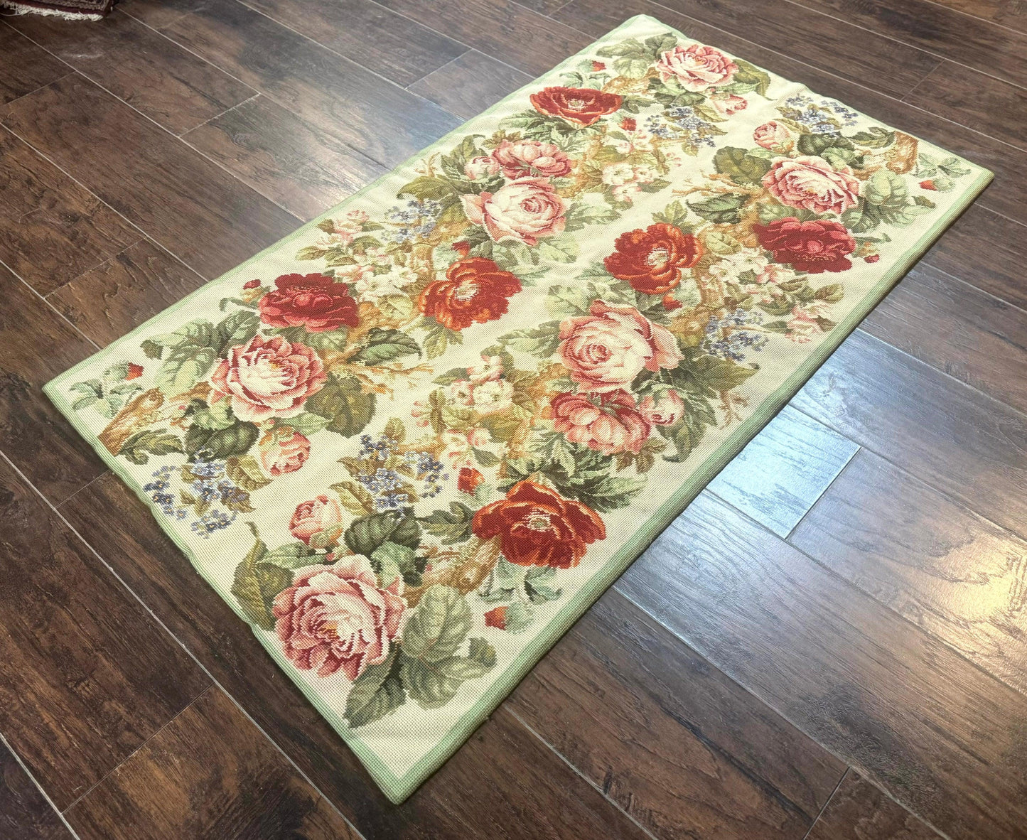 Small Needlepoint Rug 2.8 x 4.7, Floral, Vintage