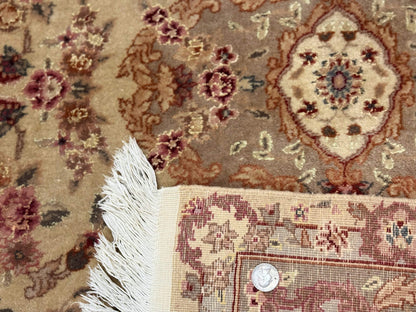 Persian Rug 4x6 Hand Knotted Wool and Silk Highlights 200 KPSI