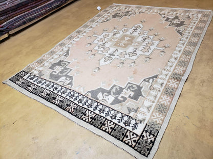 Hand Knotted Moroccan Berber Rug 5x7 Pink Ivory Geometric Medallion Open Field