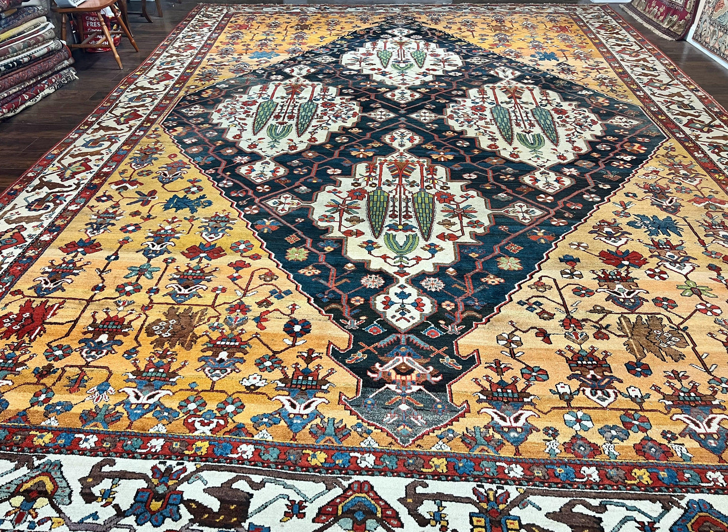 Antique Persian Bakhtiari Rug 14x19 Hand Knotted Wool Carpet Rare Palace Size