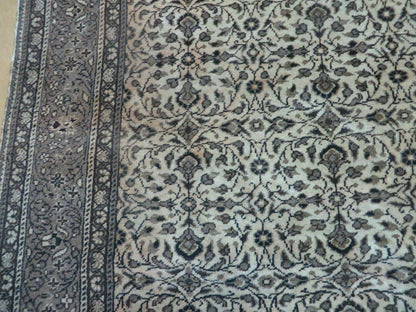 Vintage Turkish Hereke Rug Wool on Cotton 58 x 85 Floral Full Pile