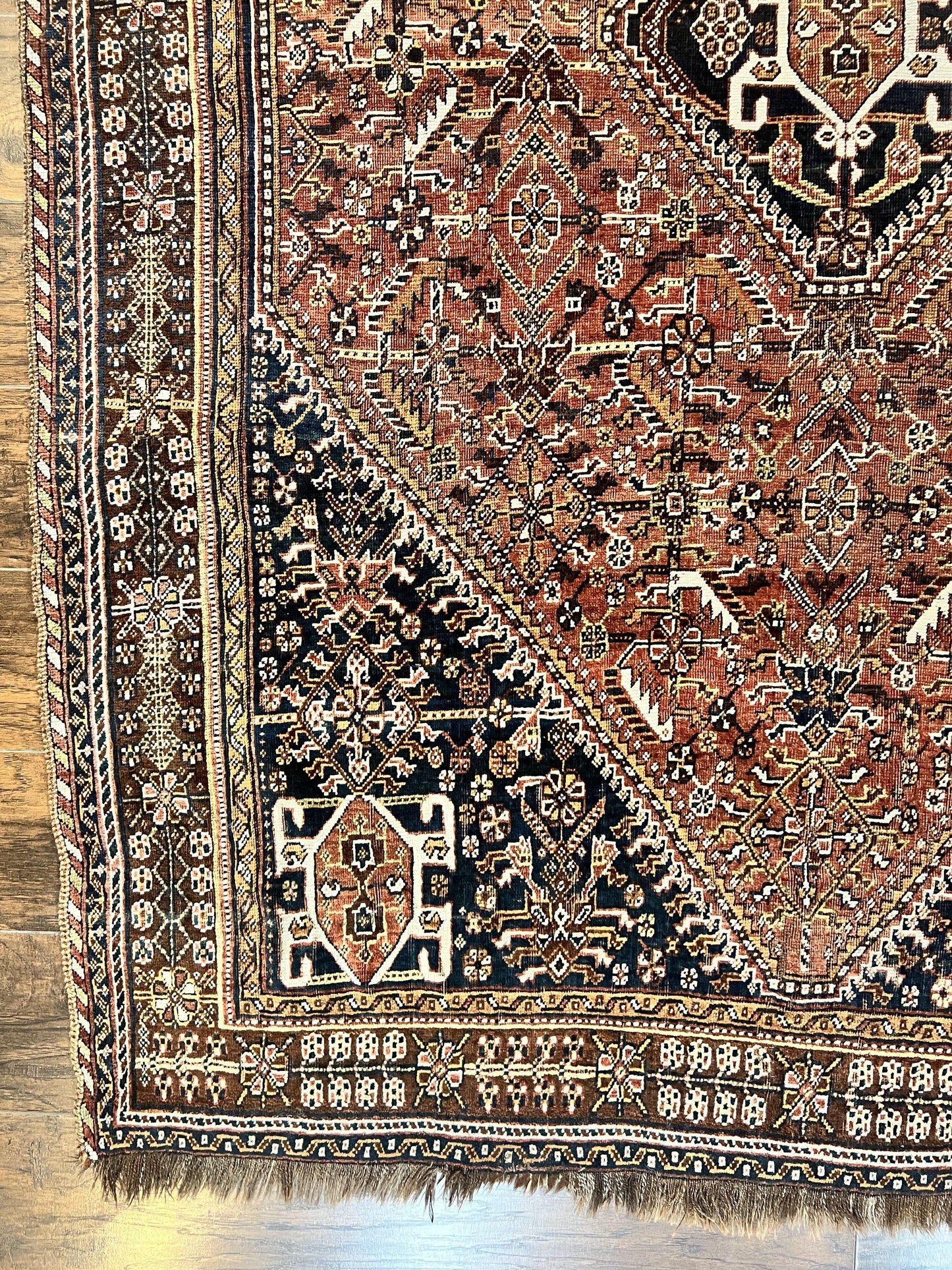 Antique Persian Shiraz Tribal Rug 6x8 Hand Knotted Wool Carpet Red Blue Geometric Design