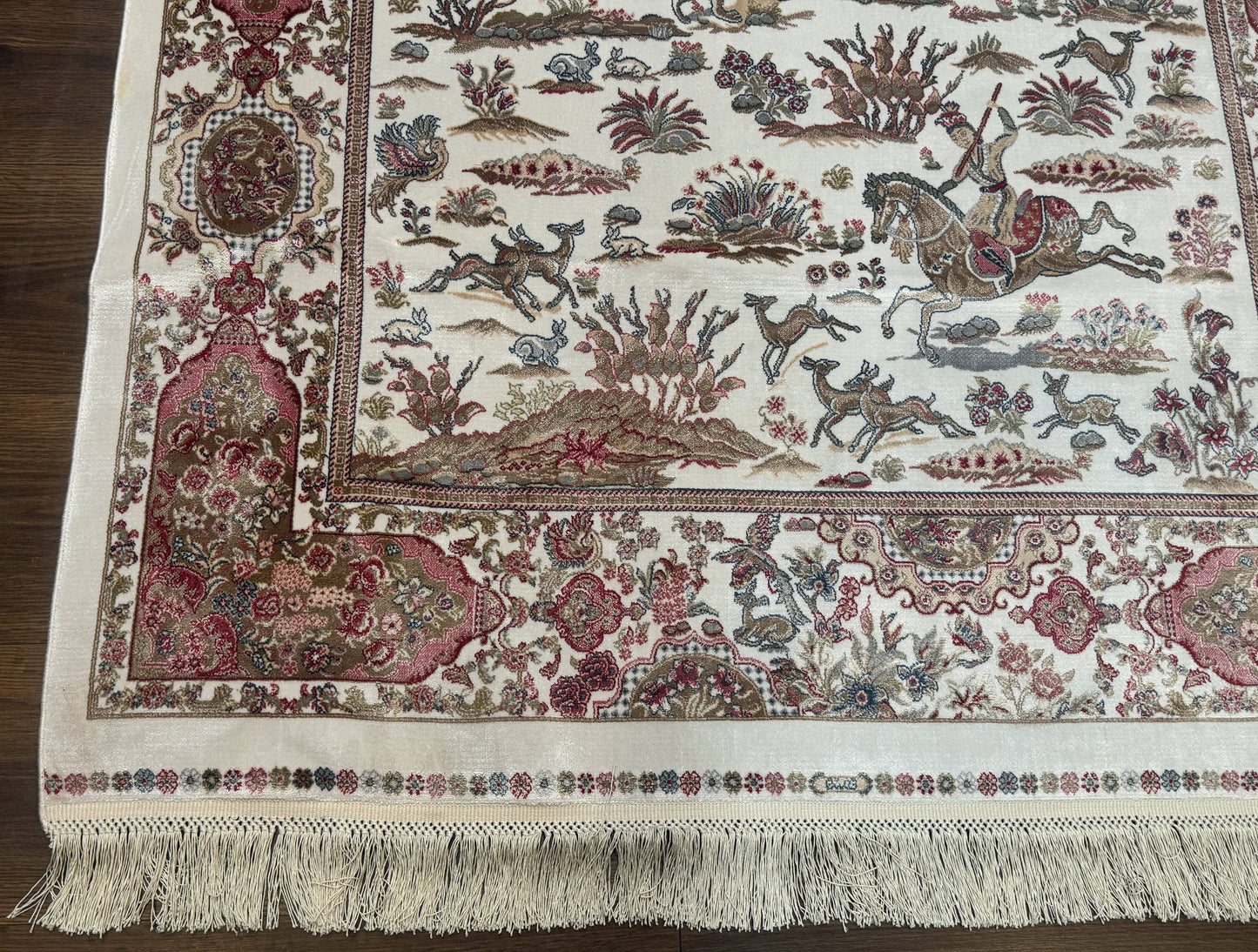 Turkish Silk Hunting Scene Rug 4x6 Ivory Bamboo Silk Contemporary Area Rug