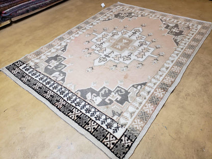 Hand Knotted Moroccan Berber Rug 5x7 Pink Ivory Geometric Medallion Open Field