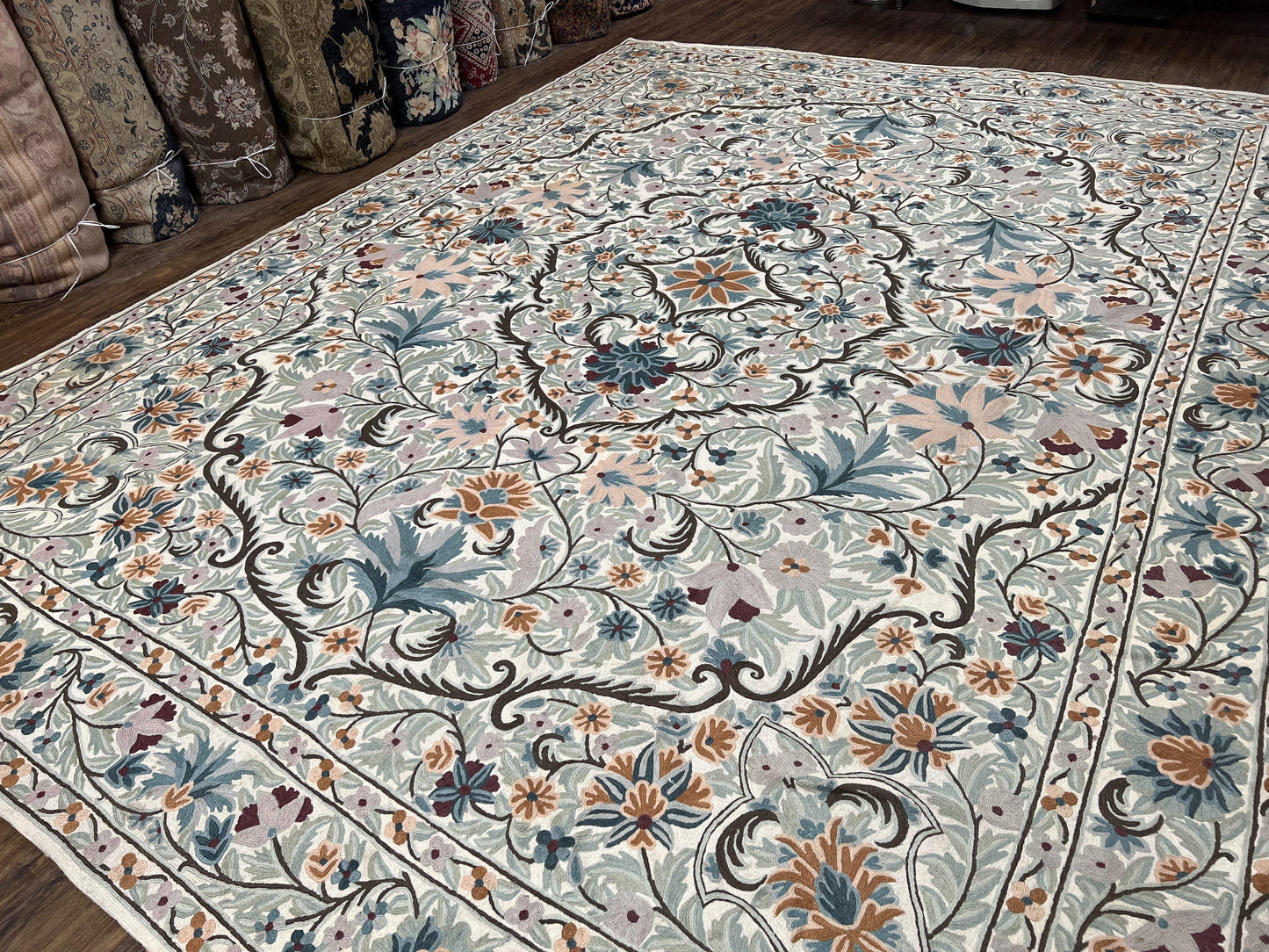 Hand Stitched Wool Rug Chain Stitched 9x12 Vintage Indian Medallion Rug