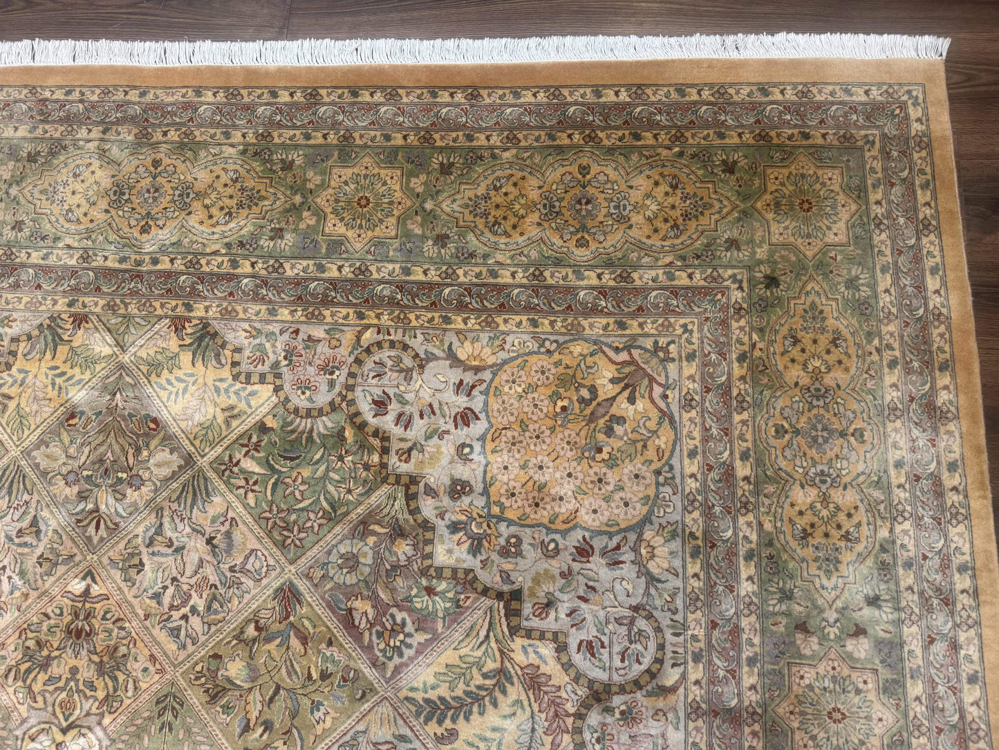 Pak Persian Rug 9x12 Hand Knotted Wool Diamond Panel Design