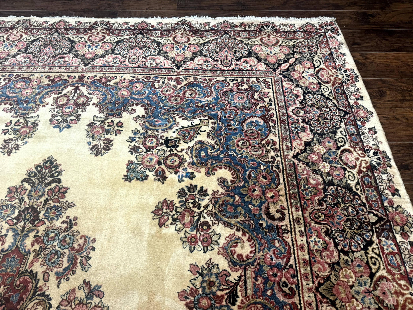 Persian Sarouk Rug 9x12 Ivory and Blue Hand Knotted Antique 1920s Semi Open Field Medallion