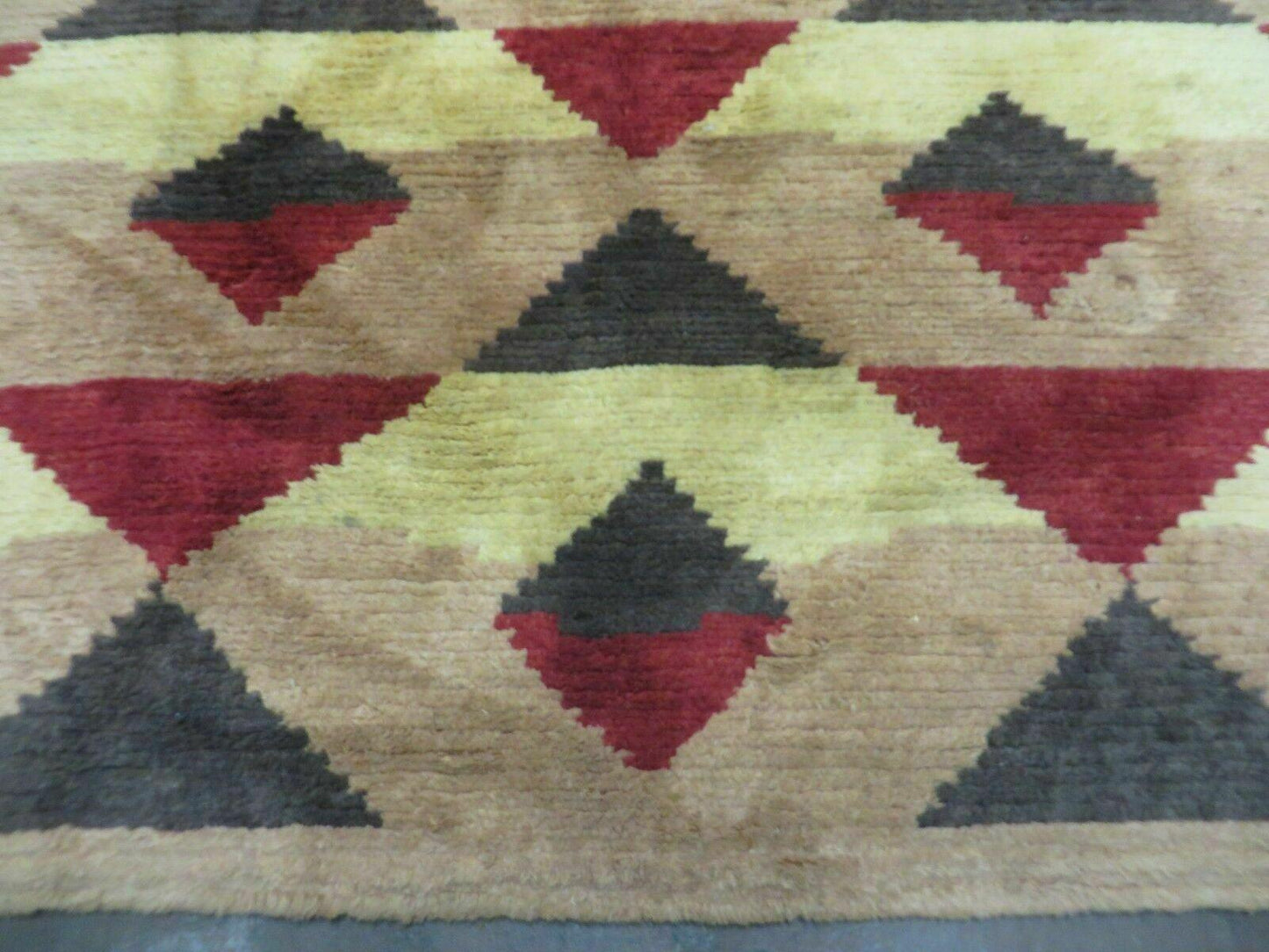 Handmade Tibetan Wool Rug Allover Pattern 68 x 98 Art Deco Contemporary Decor