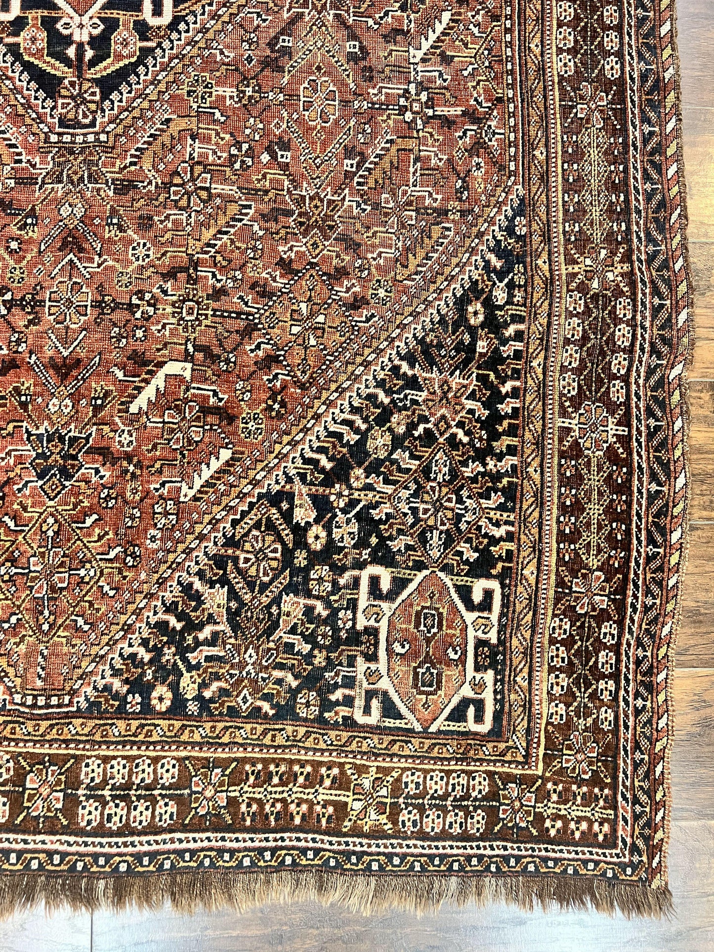 Antique Persian Shiraz Tribal Rug 6x8 Hand Knotted Wool Carpet Red Blue Geometric Design