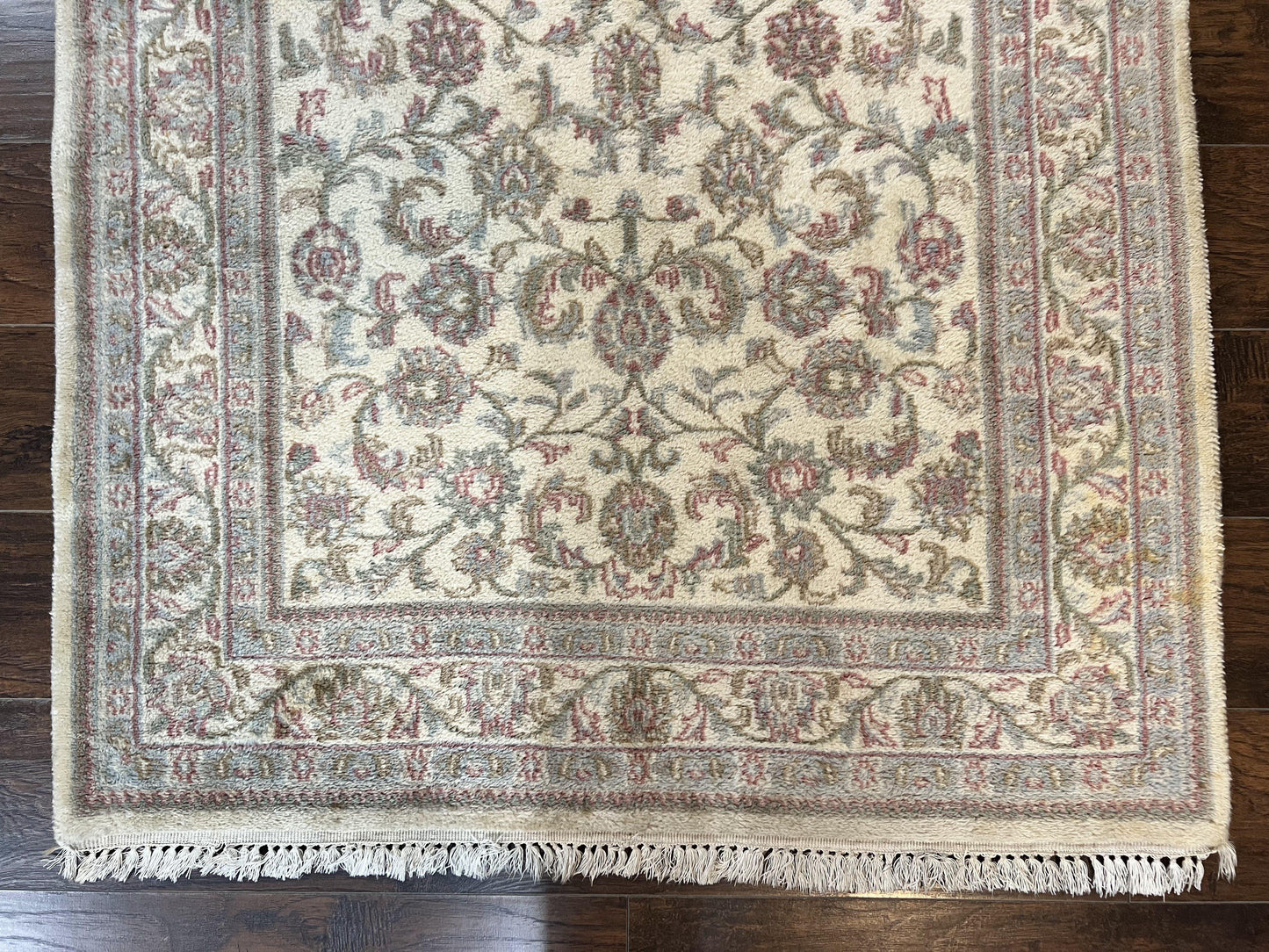 Indo Persian Rug 4x6 Vintage Handmade Wool Carpet With Floral Allover Pattern Beige