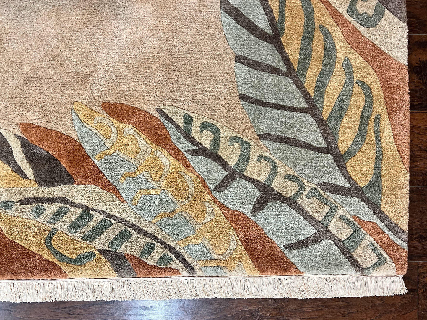 Modern Tibetan Rug 7x10 Handmade Soft Wool Open Field Tufenkian Style Carpet