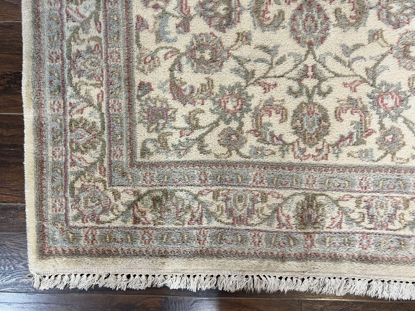 Indo Persian Rug 4x6 Vintage Handmade Wool Carpet With Floral Allover Pattern Beige