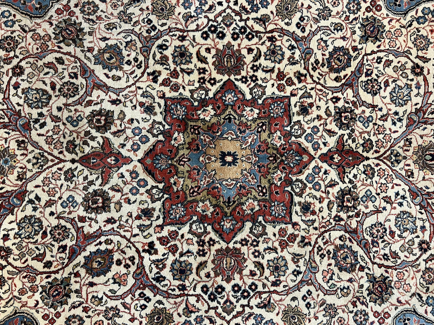 Persian Sarouk Rug 8x12 Hand Knotted Wool Antique Carpet With Cream Red Floral Medallion