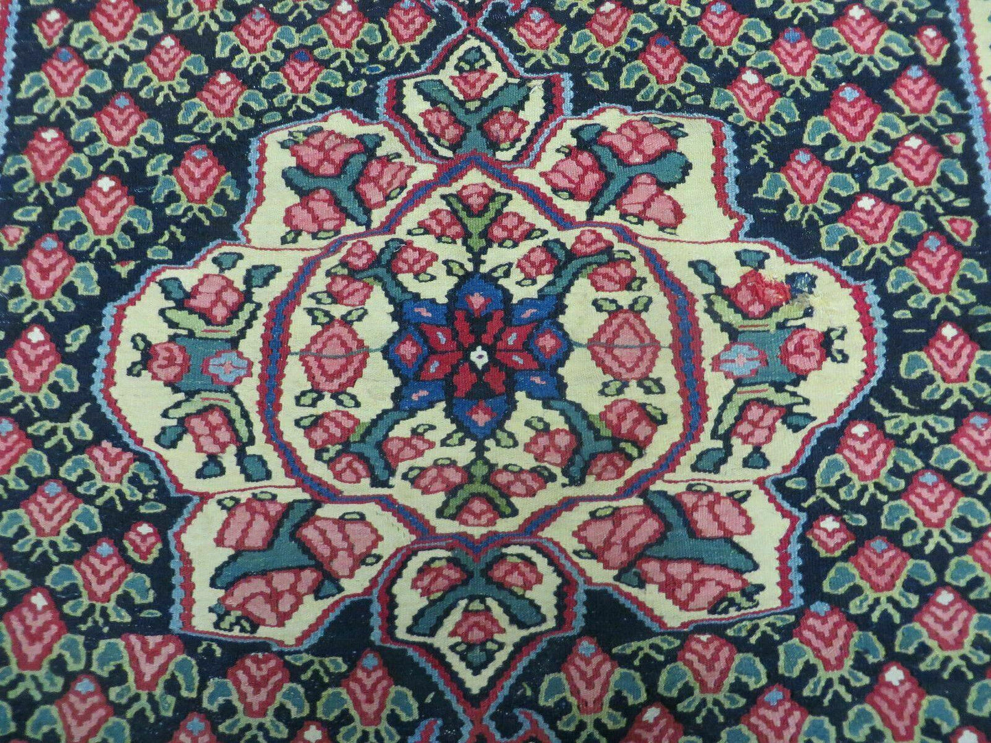 Turkish Kilim Flat Weave Rug Vintage Handmade Tribal Two Sided 3 Ft 11 In X 6 Ft 1 In