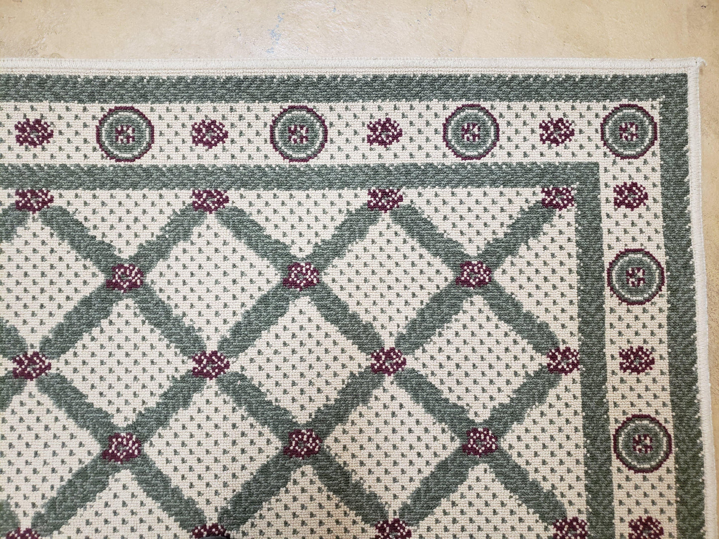 Panel Design Rug 4x5 Power-Loomed Vintage Wool and Acrylic Blend Beige and Pine Green