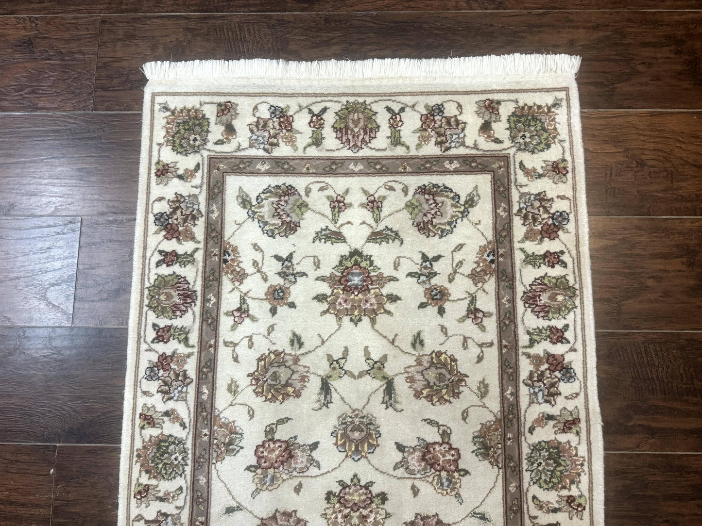 Pak Persian Runner Rug 2.6 x 8ft, Oriental Carpet for Hallway or Kitchen, Handmade, Wool and Silk Highlights