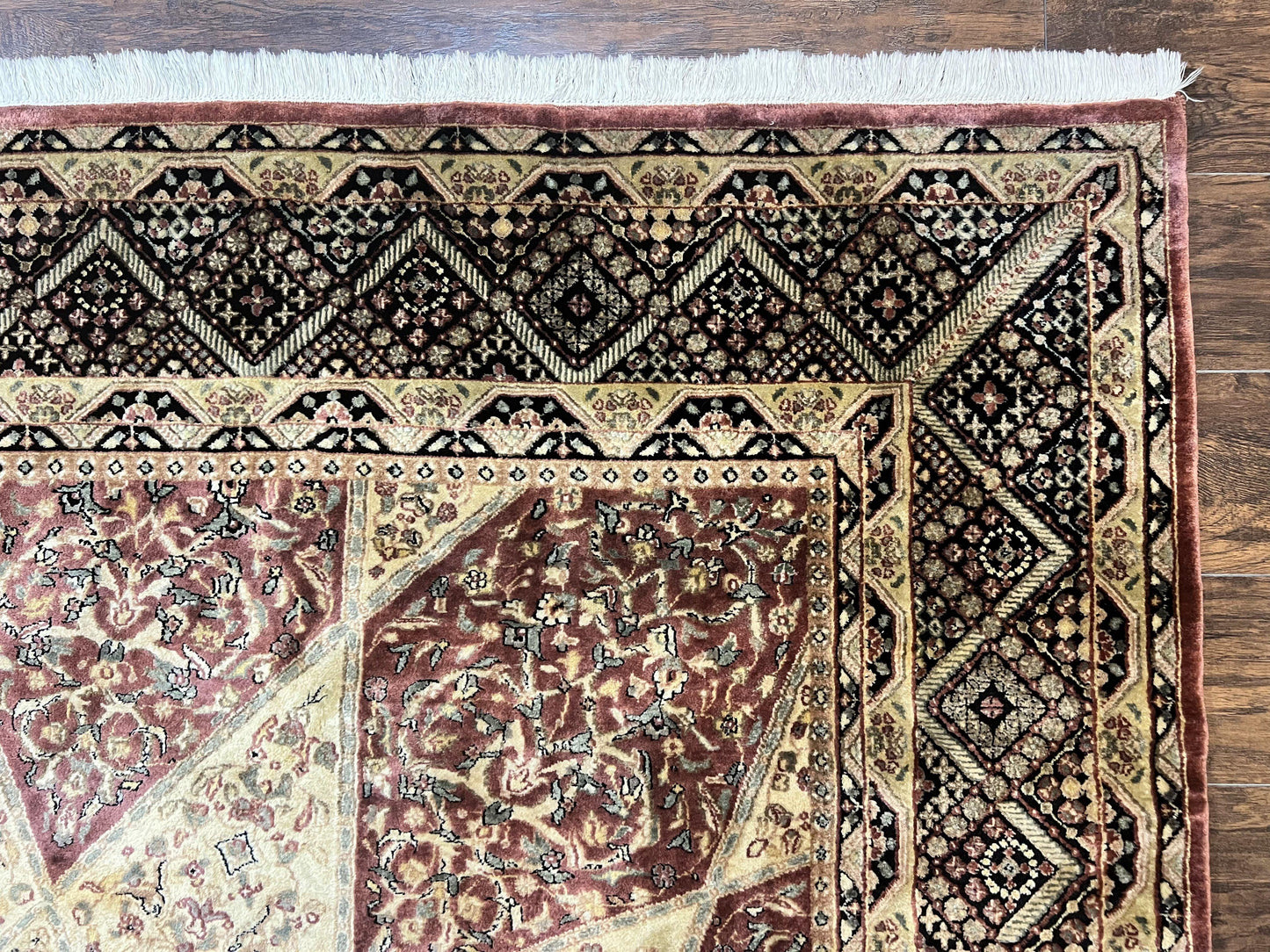 Indo Persian Rug 8x10, Dome Design, 210 KPSI, Handmade Vintage Wool Rug