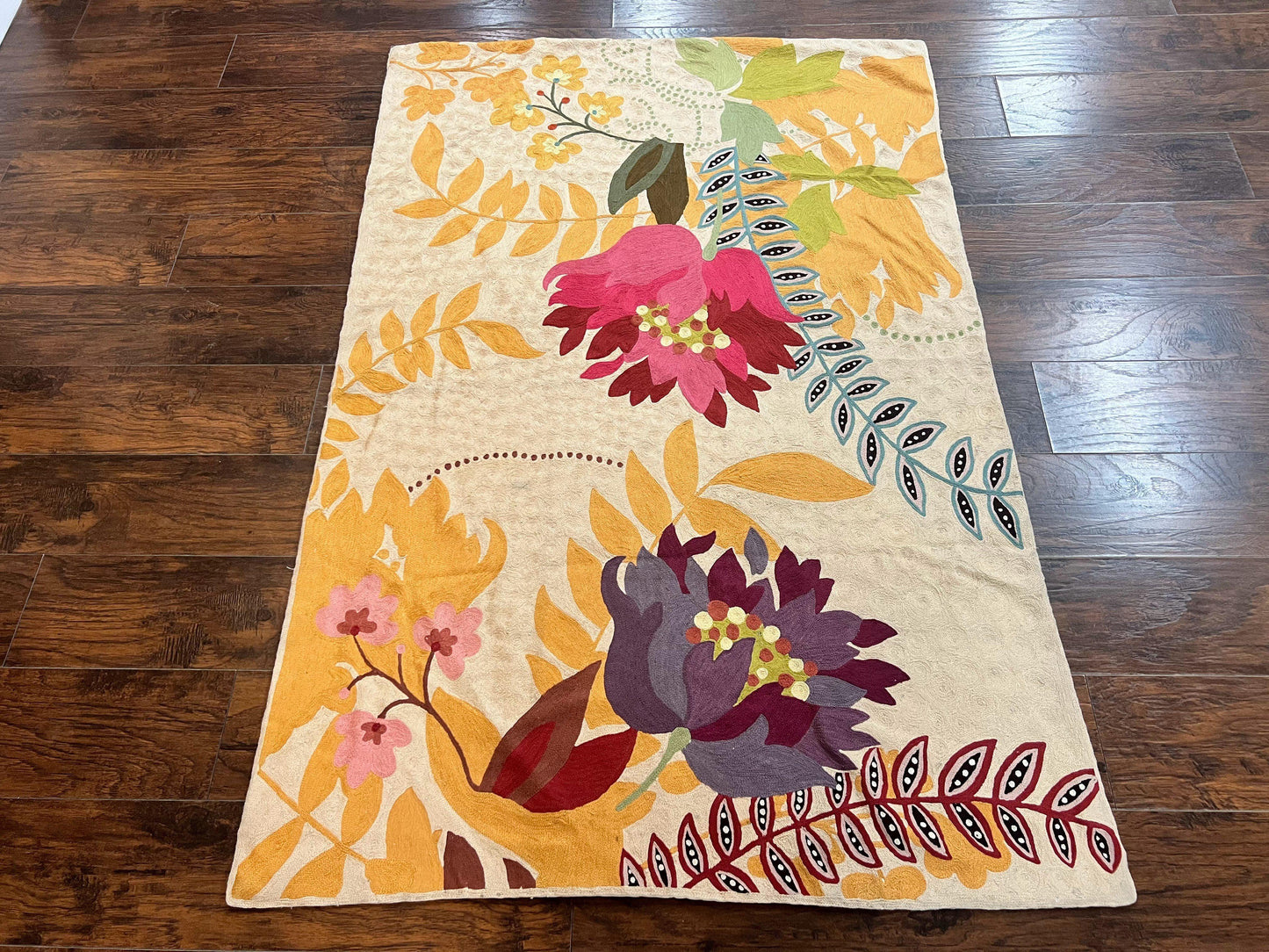 Indian Hand Stitched Rug 4x6, Floral, Silk, Large Floral Design