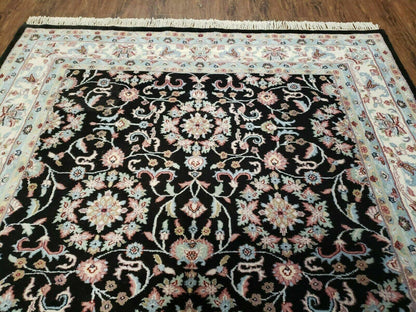 Handmade Indian Agra Wool Rug 6x9 With Vegetable Dyes Black Floral Pattern