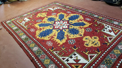 Moroccan Heriz Rug 6x9 Large Central Medallion Red Yellow Blue Colorful Wool Area Rug