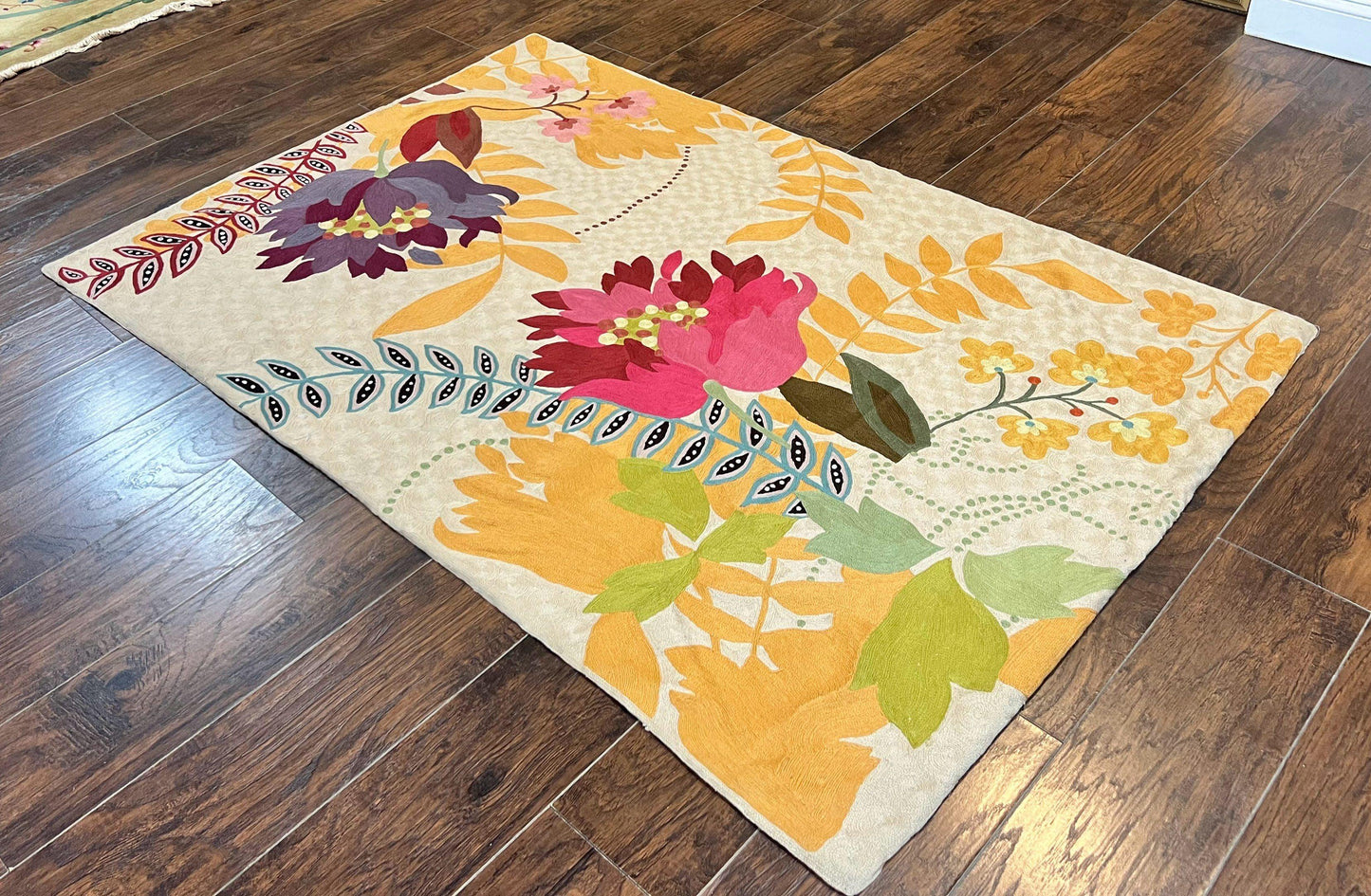 Indian Hand Stitched Rug 4x6, Floral, Silk, Large Floral Design