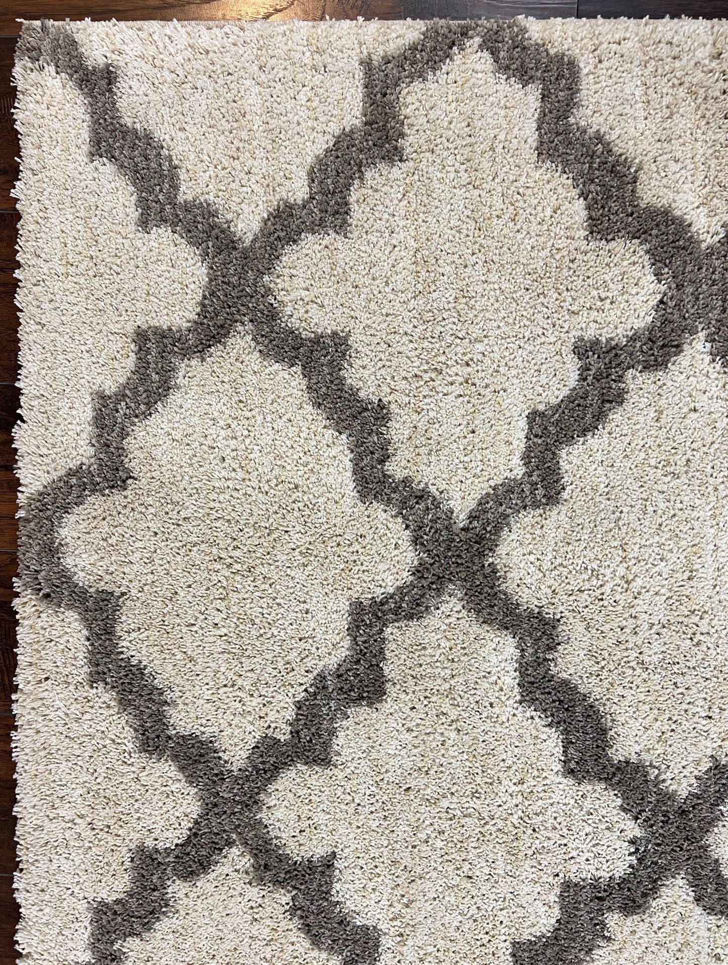 Modern Shag Rug Ivory and Gray Diamond Panel Design Room Sized Area Rug