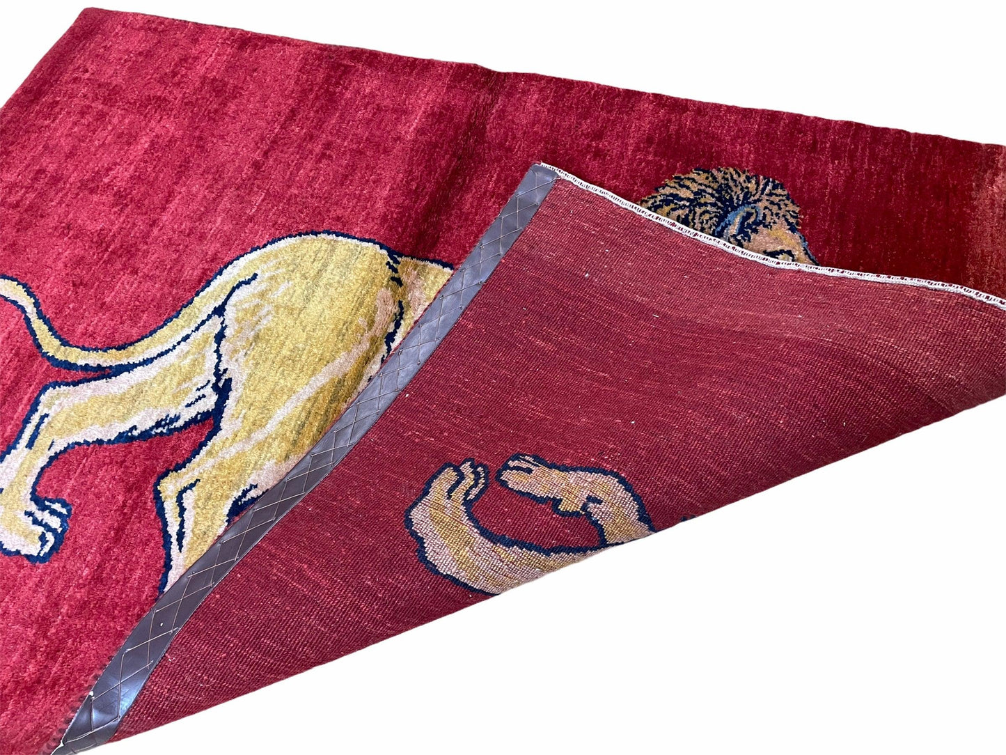 Handmade Wool Rug 3x5 Hand Knotted Pictorial Lion Rug With Red Organic Dyes