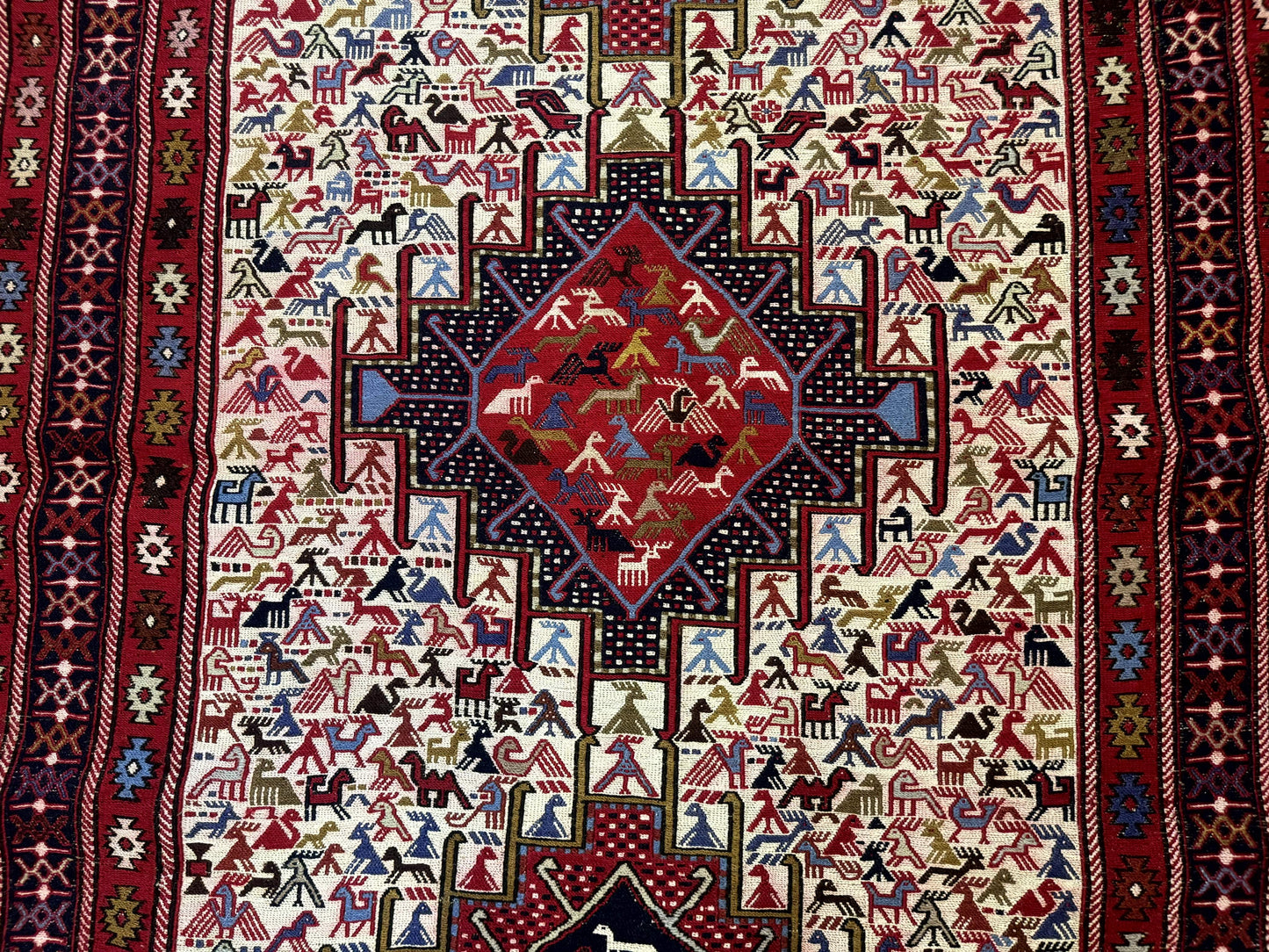 Persian Soumak Kilim Rug 4x6 Triple Medallions Tribal Pictorials Caucasian Kilim