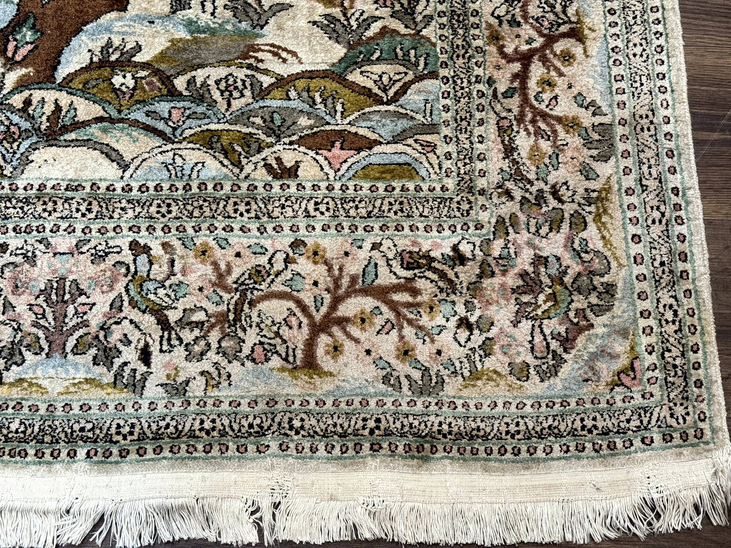 Indian Kashmiri Silk Rug 4x7, Tree of Life Design, Very Fine 380 KPSI, Birds