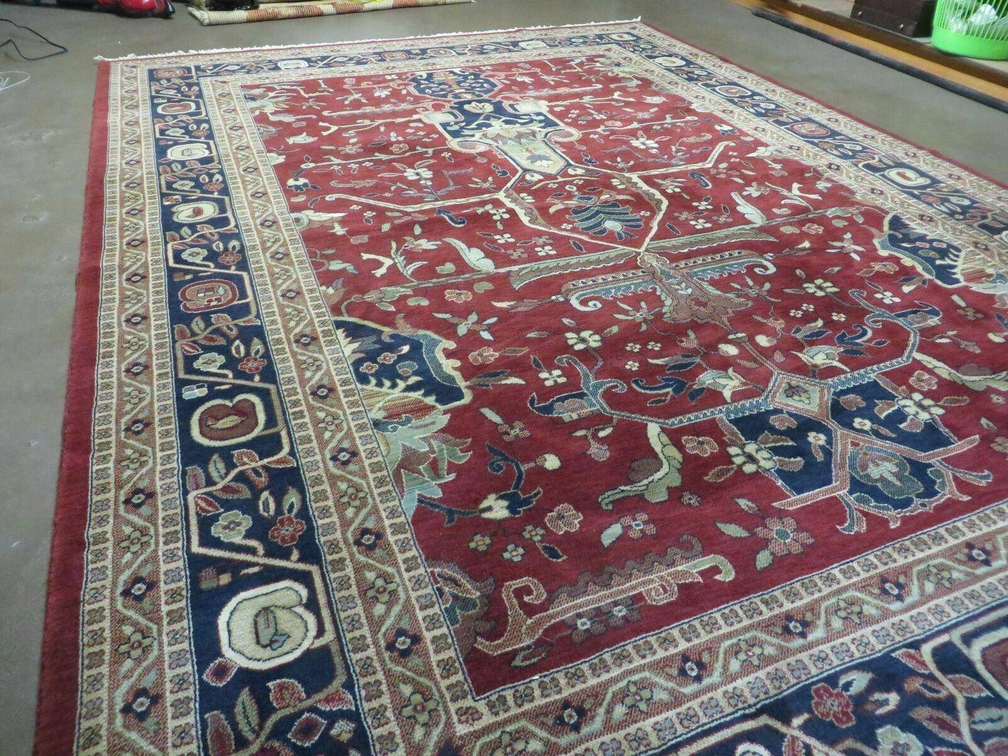 Couristan European Wool Rug Belgium 8 By 11 Foot 7 Inch Vintage Power Loomed Forbes Collection