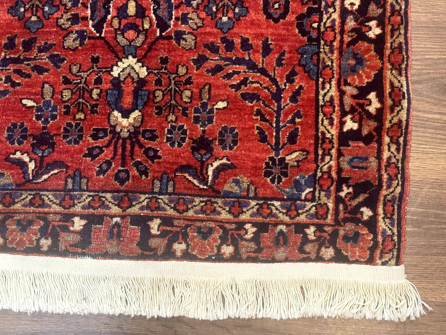 Persian Sarouk Rug Small Red Floral Antique 2 Ft 7 In By 4 Ft 9 In