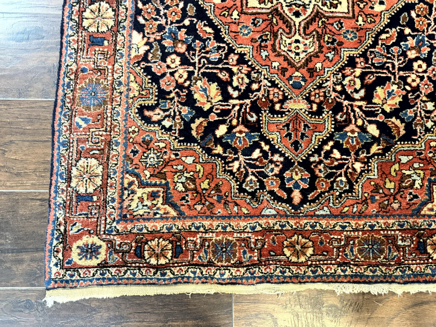 Persian Sarouk Rug 3.6 x 5, Medallion Rug, Red and Midnight Blue, Handmade Semi Antique Vintage Wool Carpet