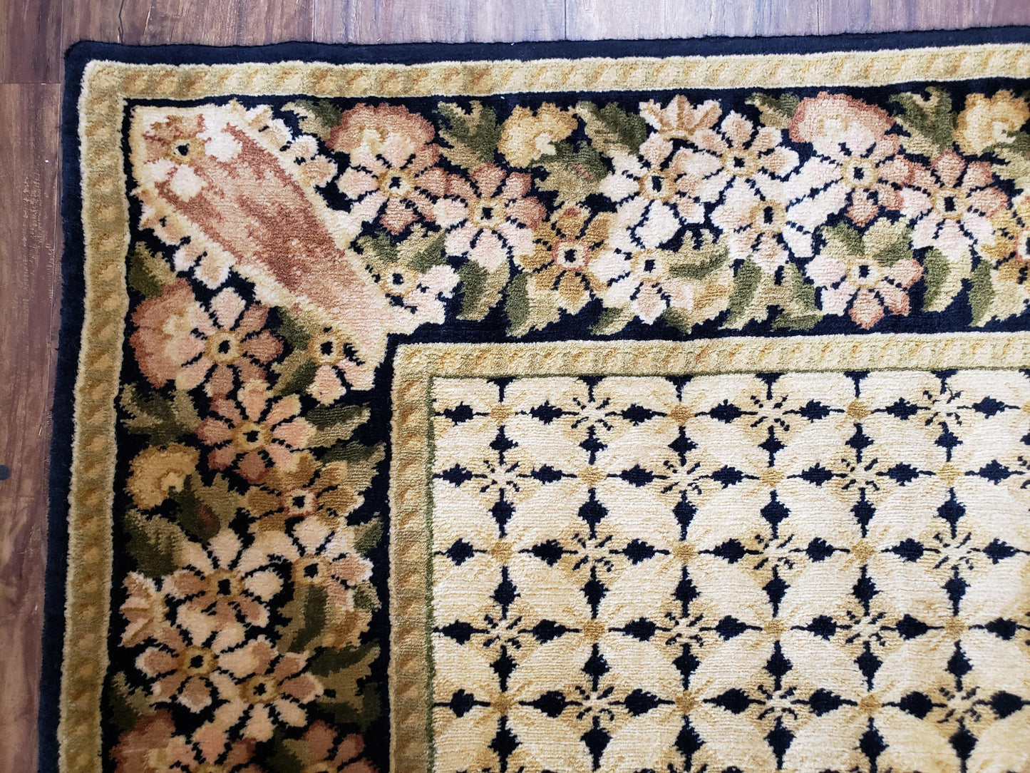 Indo Tibetan Wool Rug Handmade 6x8 Floral Border In Black Cream