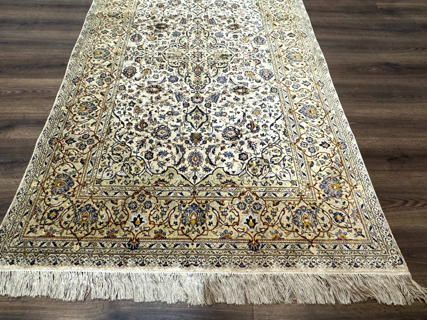 Antique Silk Persian Kashan Rug 4 Ft 6 In By 7 Ft 2 In Ivory Field With Floral Motifs