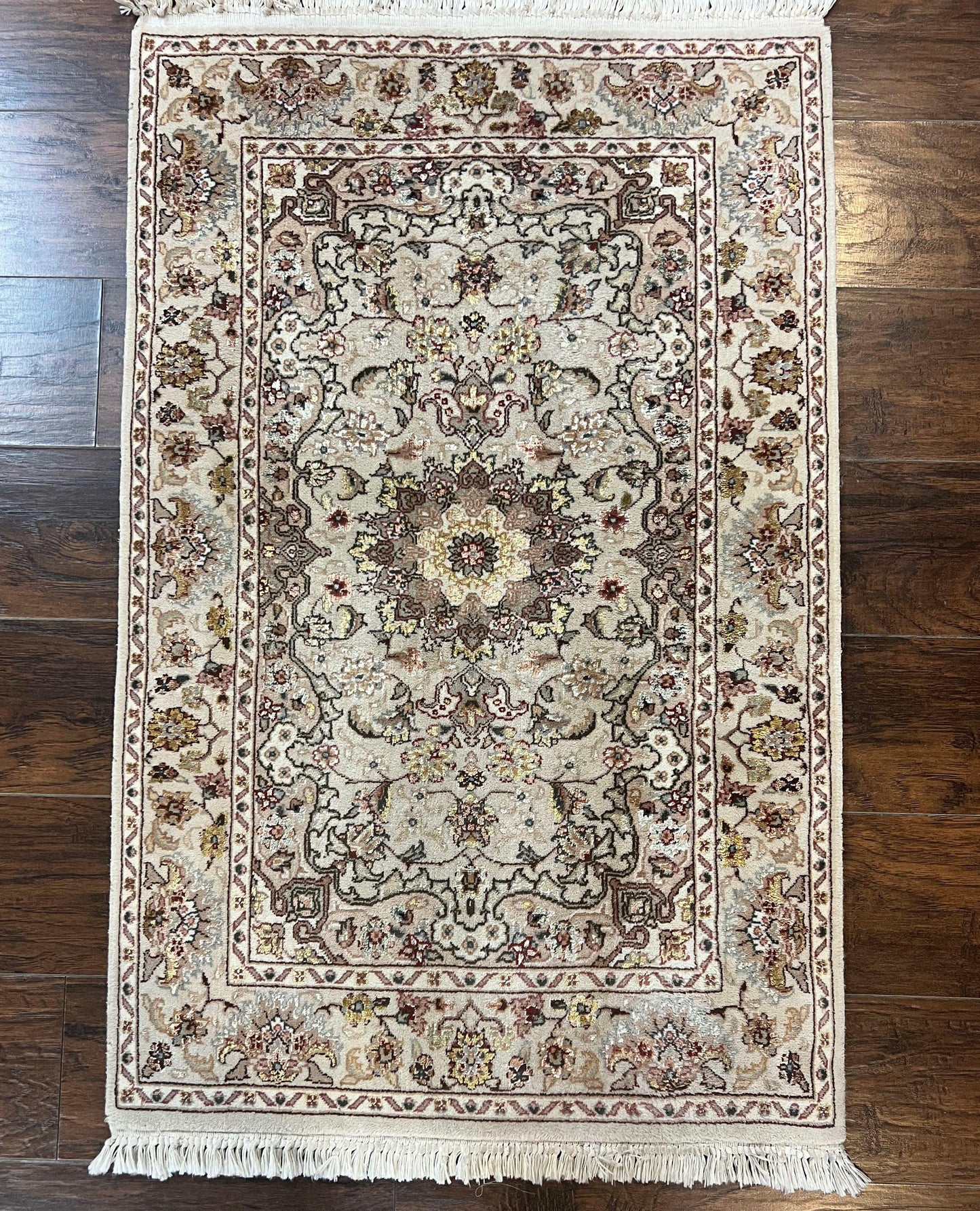 Hand Knotted Persian Rug 2.5 x 4 Vintage Wool Floral Medallion Oriental Carpet