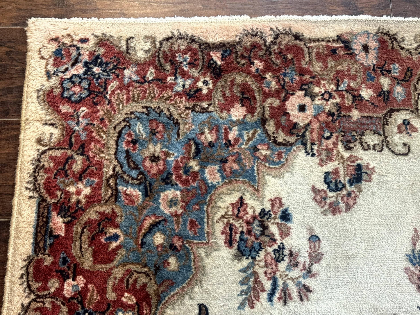 Square Persian Kerman Rug, Beige/Cream and Light Blue, Traditional Persian Rug, 5.5 x 5.5 ft