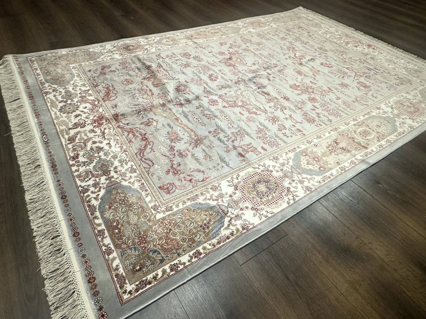 Turkish Silk Rug 5x7 Hunting Design Animal Pictorials Bamboo Silk