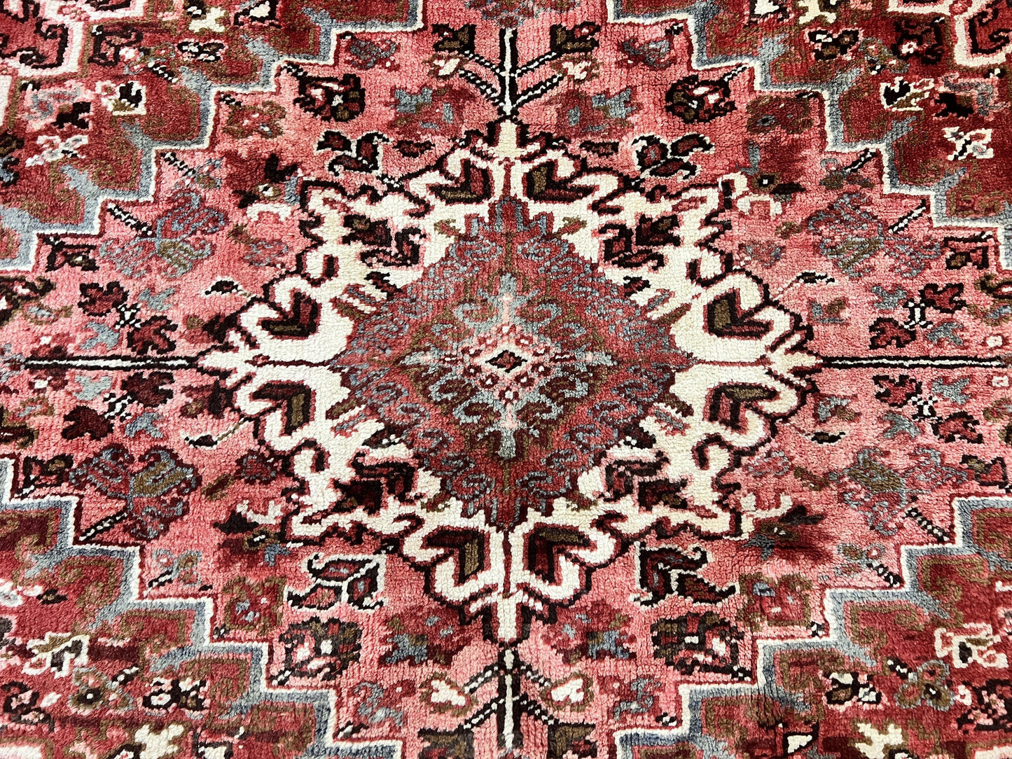 Large Persian Heriz Rug 10x13, Red and Cream Geometric Tribal Room Sized Handmade Wool Hand Knotted Semi Antique Decorative Oriental Carpet