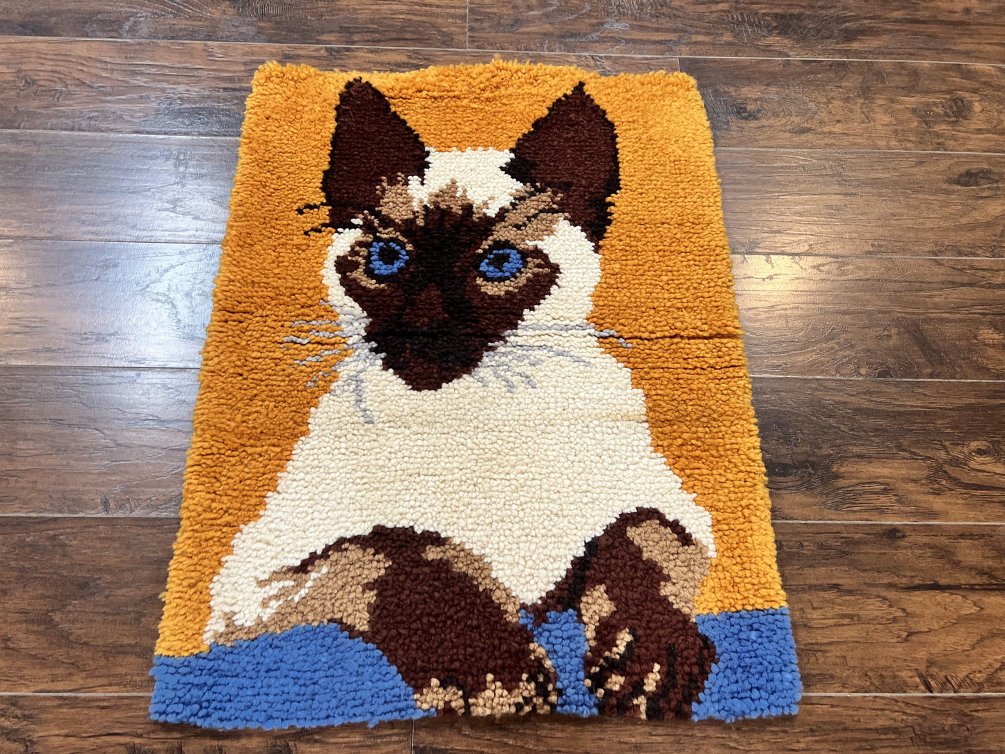 Small Shag Rug with Siamese Cat Pictorial, 2x3 ft Rug, Wool, Vintage, Danish Rya Shag Rug, Orange