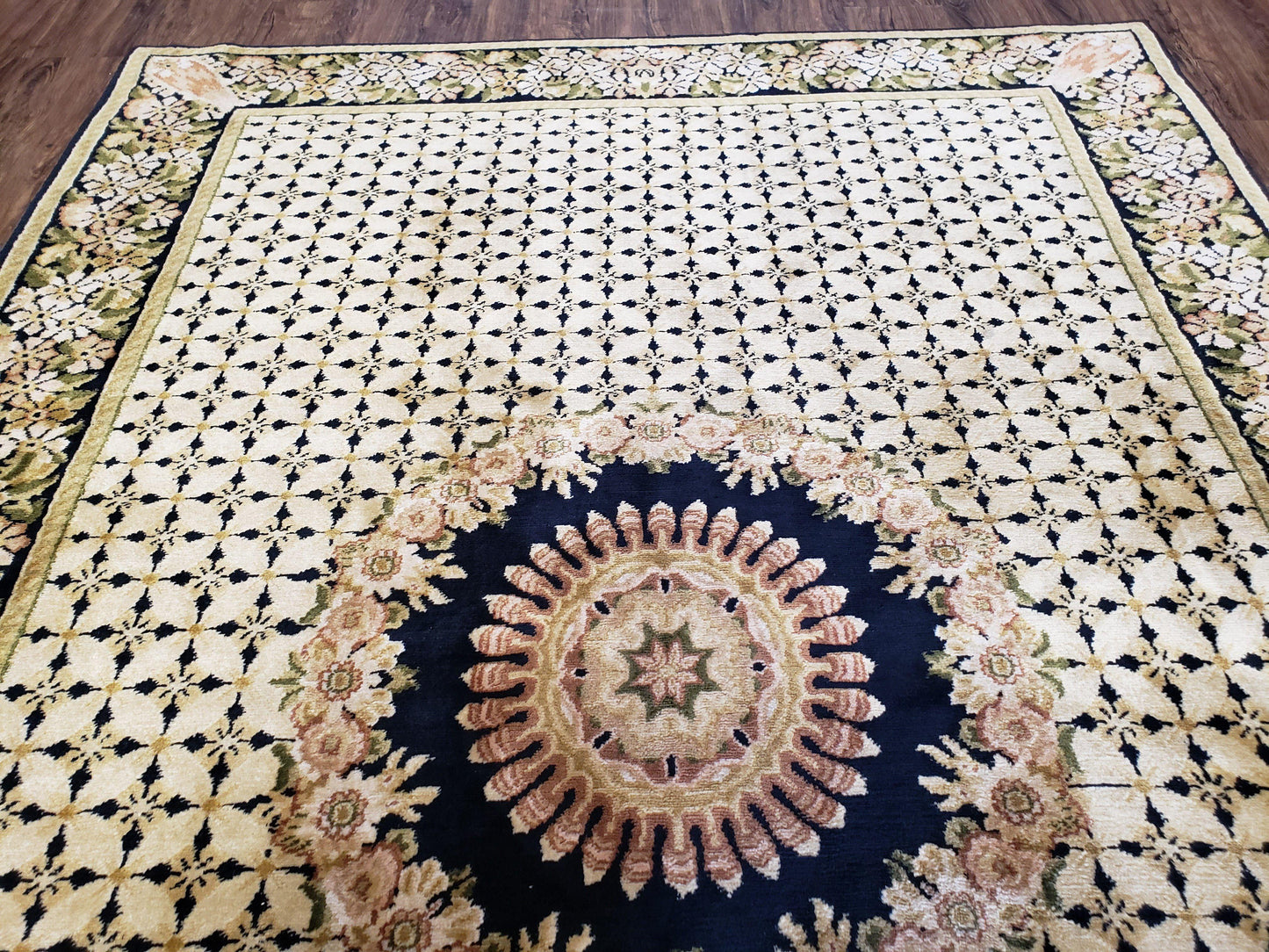 Indo Tibetan Wool Rug Handmade 6x8 Floral Border In Black Cream