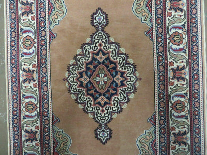 Turkish Kayseri Wool And Cotton Rug Hand Made Vintage 34x51 Floral Medallion