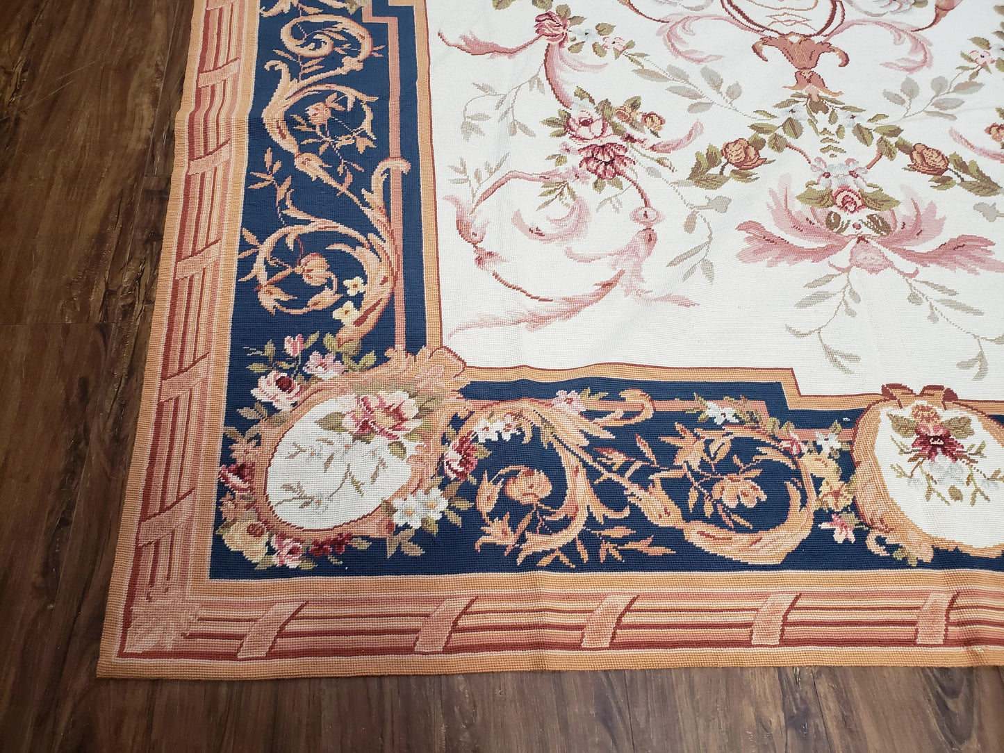 Aubusson Savonnerie Rug Vintage Chinese Handwoven Wool 6x8 Area Rug Flat Weave