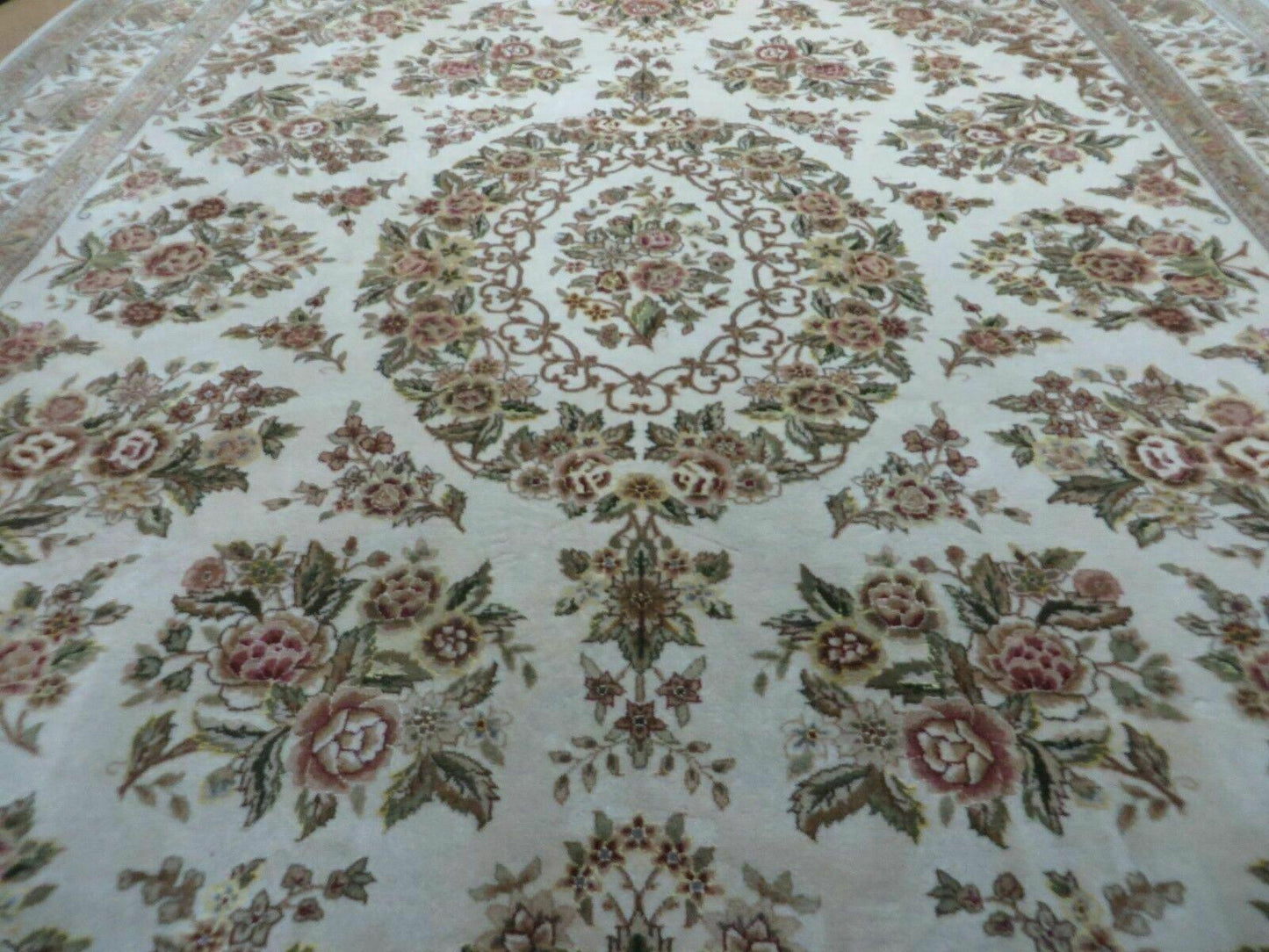 Handmade Chinese Floral Wool Silk Oriental Rug 8 By 10 Ivory Accent